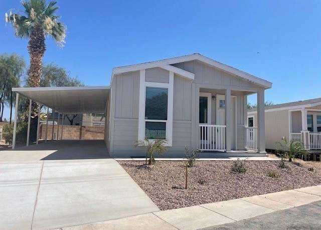 Property at 10201 N 99th Ave #2, Peoria, AZ 85345, 2 beds, 2 baths