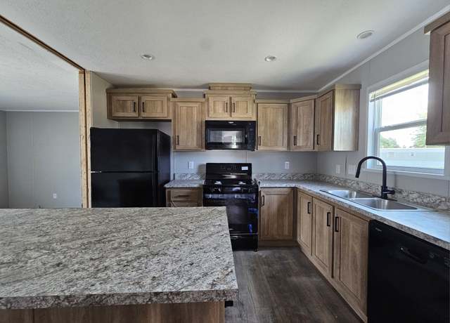 Property at 5668 N Anita, Saginaw, MI 48601, 3 beds, 2 baths