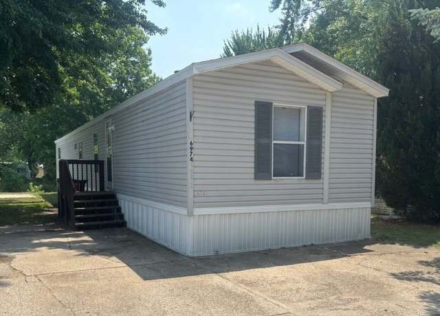 Property at 6974 Christmas Ln S Unit W-15, Grand Rapids, MI 49548, 3 beds, 1 bath