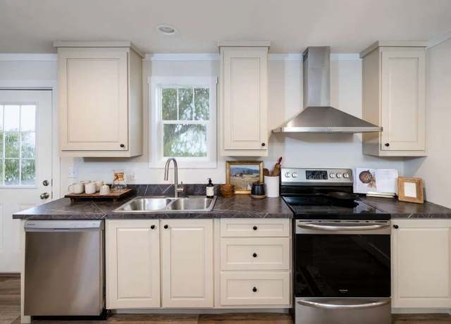 Property at 8702 Lassie Girl Ln #614, Austin, TX 78724, 3 beds, 2 baths