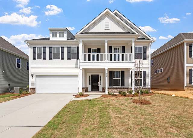 Property at 104 Black Walnut Dr, Garner, NC 27529, 5 beds, 4.5 baths
