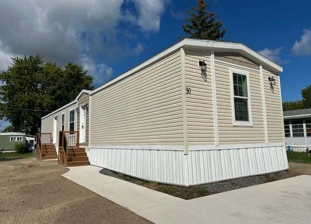 Property at 30 Locust Dr, Hamlin, NY 14464, 3 beds, 2 baths