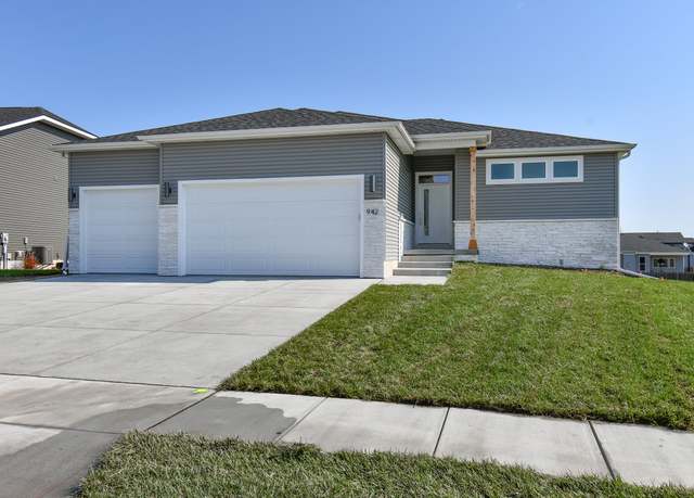Property at Ava Nicole 1546 Plan, Lincoln, NE 68523, 4 beds, 3 baths