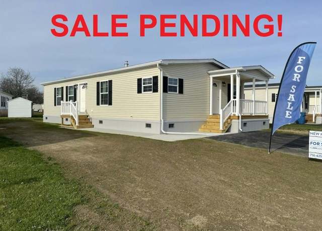 Property at 842 Birchwood Dr, Lockport, NY 14094, 3 beds, 2 baths