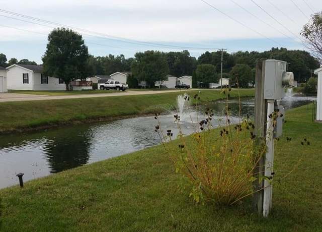 Property at 1719 Atlantic Ave, Elkhart, IN 46514, 3 beds, 2 baths