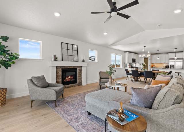 Property at Charlotte Distinct Plan, Madras, OR 97741, 4 beds, 2 baths