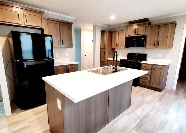 Property at 9363 Jib Ct #1286, Fair Haven, MI 48023, 3 beds, 2 baths