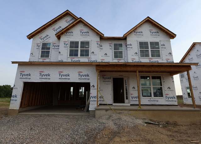 Property at 50 Banyan Dr, Lewis Center, OH 43035, 4 beds, 2.5 baths