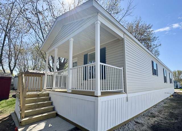 Property at 1464 Cobblestone Cir N, Mishawaka, IN 46544, 2 beds, 2 baths