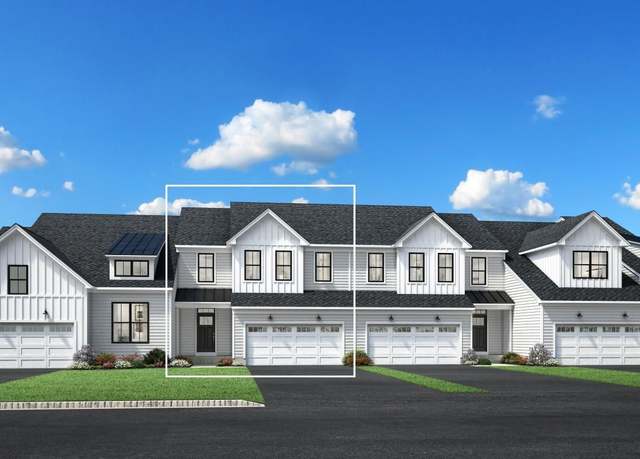 Property at 1015 Cottage Dr, Carmel, NY 10512, 2 beds, 3.5 baths