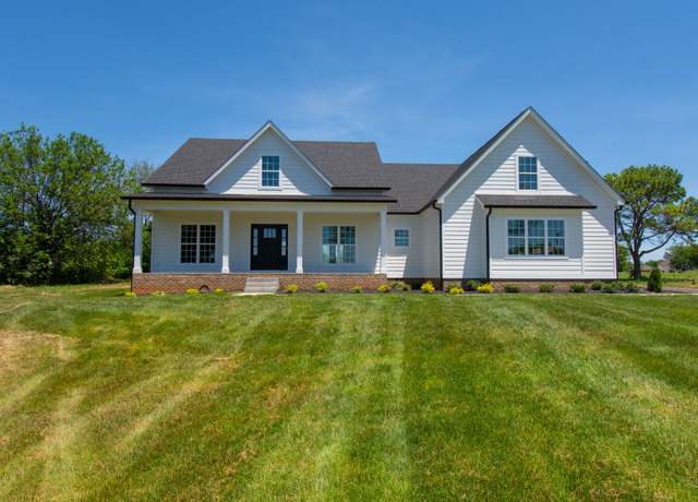 Property at Brooklyn Farmhouse Plan, Bowling Green, KY 42104, 3 beds, 2 baths
