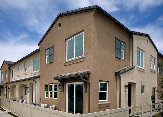 Property at 3193 Madrone Ln, Riverside, CA 92503, 3 beds, 2.5 baths