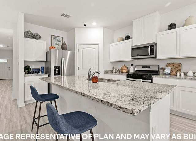 Property at Maitland Plan, Baton Rouge, LA 70816, 4 beds, 3 baths