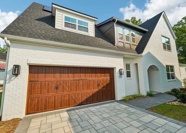 Property at 717 Flare Dr, Tega Cay, SC 29708, 3 beds, 2.5 baths