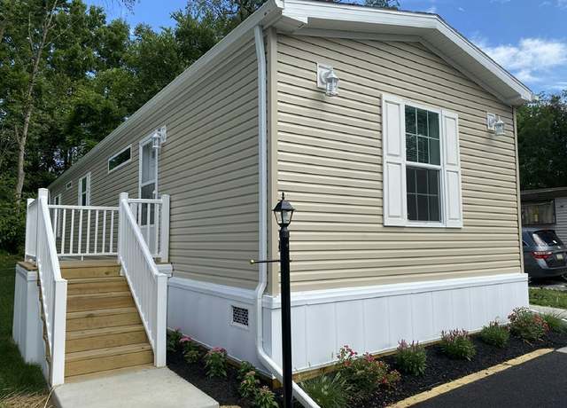 Property at 3443 Lil Wolf Dr #193, Orefield, PA 18069, 2 beds, 1 bath