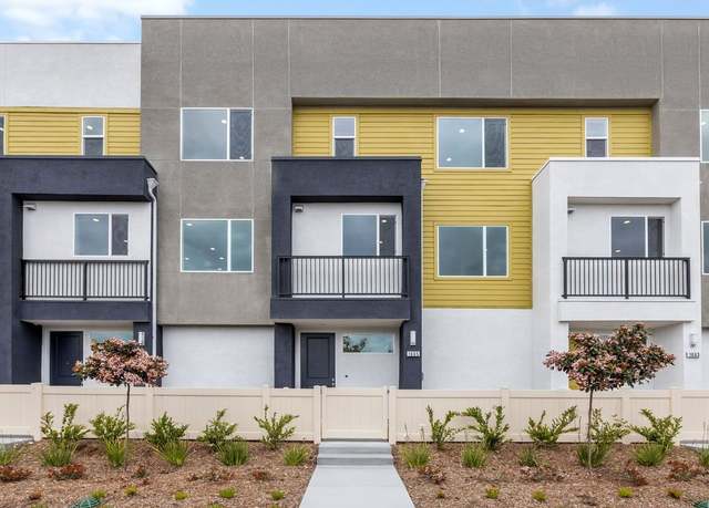 Property at 1665 W Broadway, Anaheim, CA 92802, 2 beds, 2.5 baths