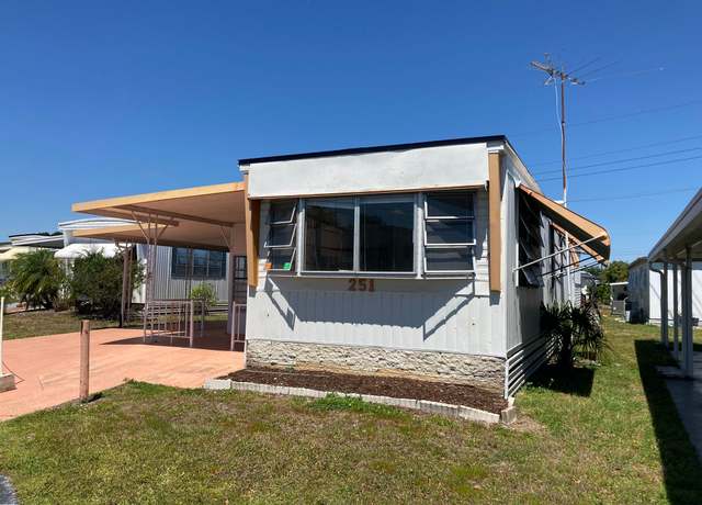 Property at 251 Lyndol St #251, Lakeland, FL 33815, 2 beds, 1 bath