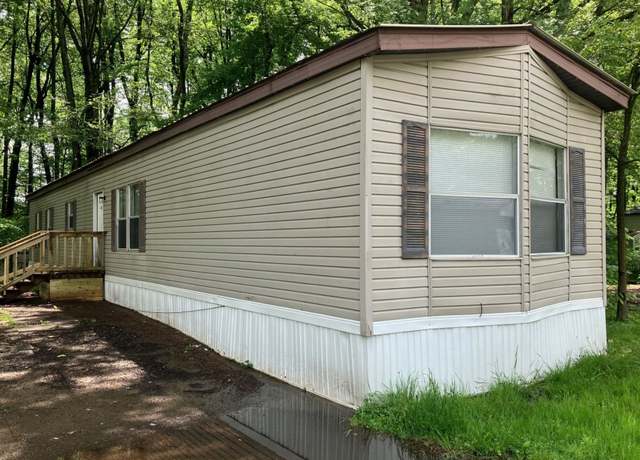 Property at 159 W Skyline Dr #23, Madison, IN 47250, 2 beds, 2 baths