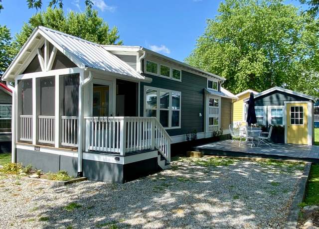 Property at 50 Daydreamers Ln, Flat Rock, NC 28731, 1 bed, 1 bath