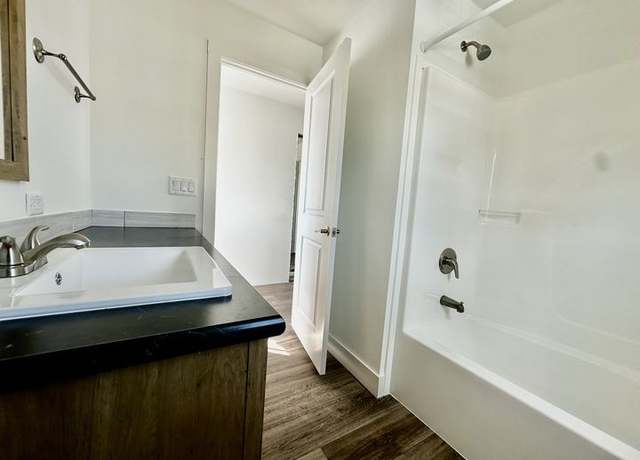Property at 12 Lapin St, Billings, MT 59105, 4 beds, 2 baths