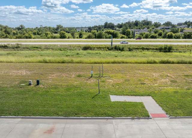 Property at 3102 Belle St SW, Cedar Rapids, IA 52404, 1 bath