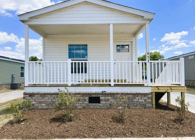Property at 953 Atlanta Dr, Spartanburg, SC 29306, 2 beds, 2 baths
