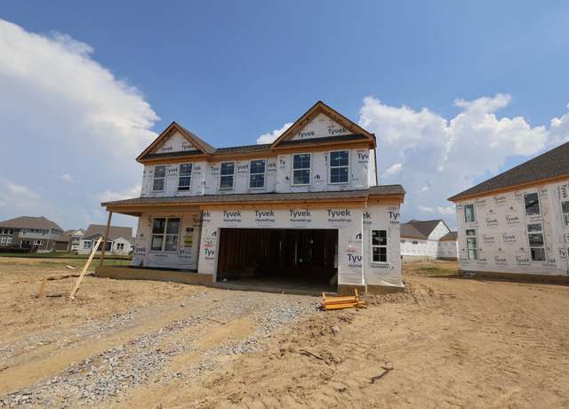 Property at 5530 White Pine Ln, Fairfield Township, OH 45011, 3 beds, 3.5 baths