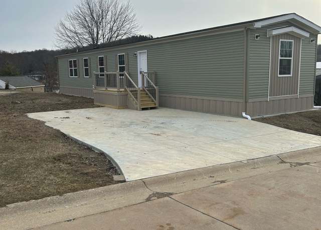 Property at 2713 Congress Dr SW #152, Canton, OH 44706, 3 beds, 2 baths
