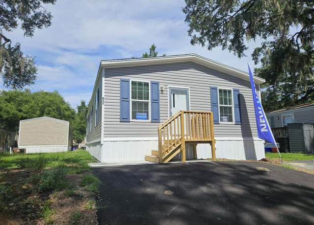 Property at 4000 SW 47th St Unit G32, Gainesville, FL 32608, 3 beds, 2 baths