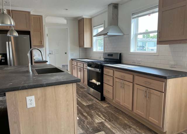 Property at 4276 Birmingham Ave #419, Wayland, MI 49348, 4 beds, 2 baths