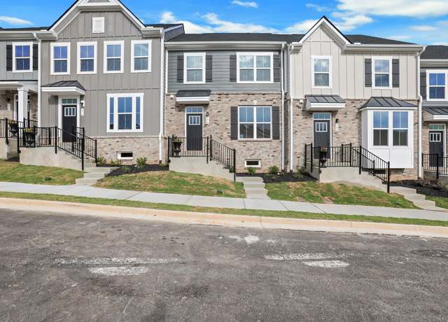 Property at 978 Sugar Vista Cir, Sugar Hill, GA 30518, 3 beds, 2.5 baths