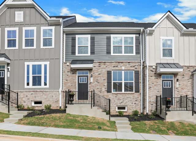 Property at 978 Sugar Vista Cir, Sugar Hill, GA 30518, 3 beds, 2.5 baths