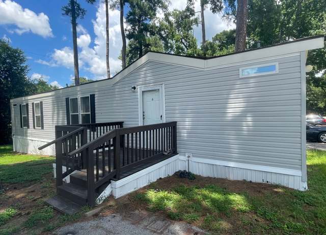 Property at 336 Sara Ln, Huntsville, TX 77340, 2 beds, 2 baths