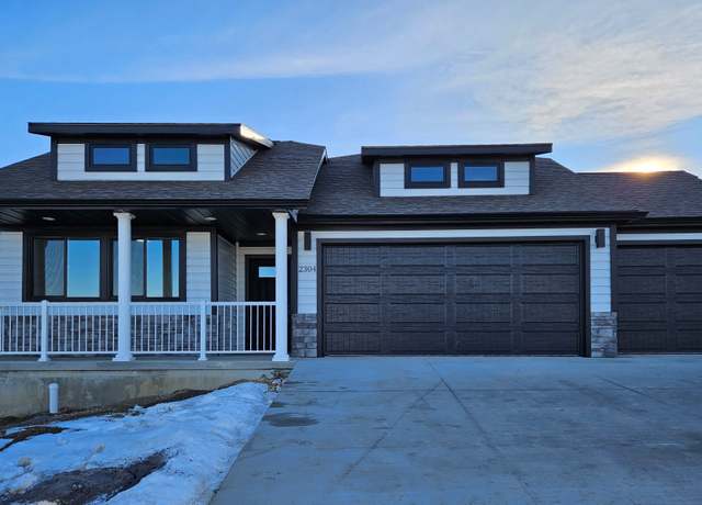 Property at 2304 Excalibur Way, Sheridan, WY 82801, 4 beds, 3 baths
