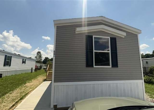 Property at 60 Sierra Ct, Batavia, OH 45103, 3 beds, 2 baths