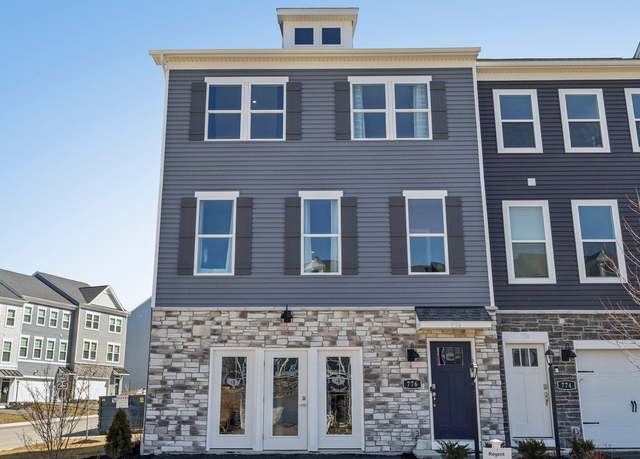 Property at 690 Olivia St, Pittsburgh, PA 15205, 3 beds, 2.5 baths