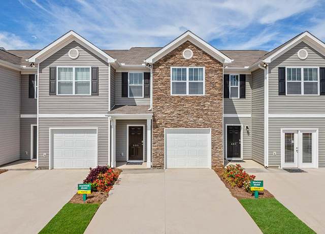 Property at 754 Wagon Cross Ct, York, SC 29745, 3 beds, 2.5 baths
