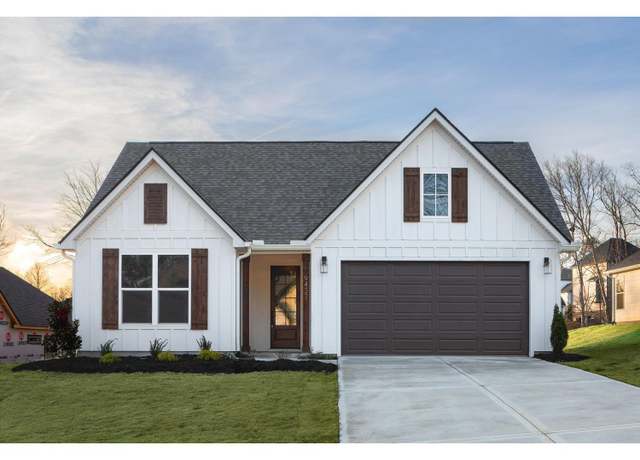 Property at 325 Fox Gap Ln, Hixson, TN 37343, 3 beds, 2 baths