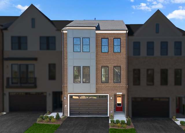 Property at 44510 Lowestoft Sq, Ashburn, VA 20147, 3 beds, 2.5 baths