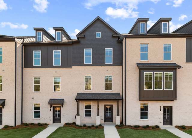 Property at 9 Daybreak Ln, Newnan, GA 30265, 4 beds, 3.5 baths