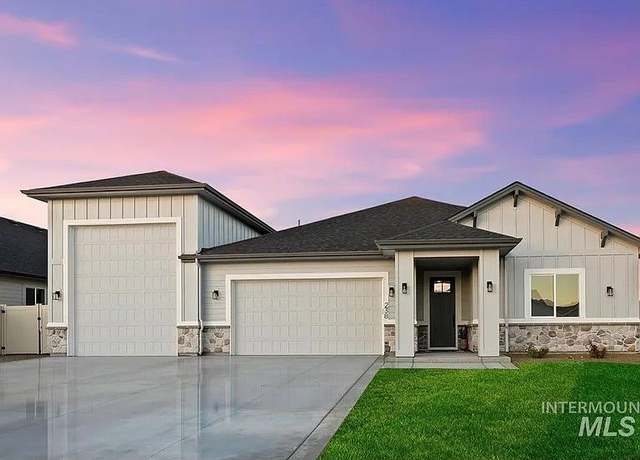 Property at 238 W Kinross St, Middleton, ID 83644, 3 beds, 2 baths
