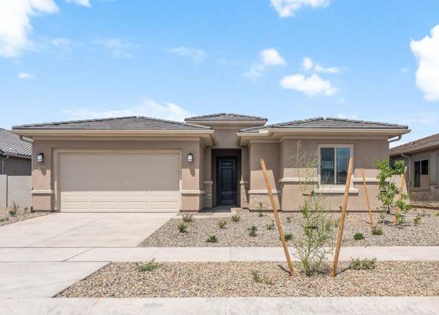 Property at 766 W Flatiron Trl, Apache Junction, AZ 85120, 3 beds, 2.5 baths