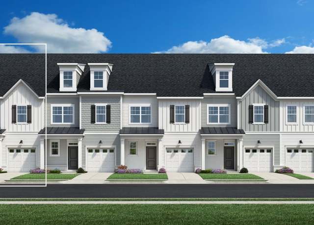 Property at 9408 Munsing Dr, Charlotte, NC 28269, 3 beds, 2.5 baths