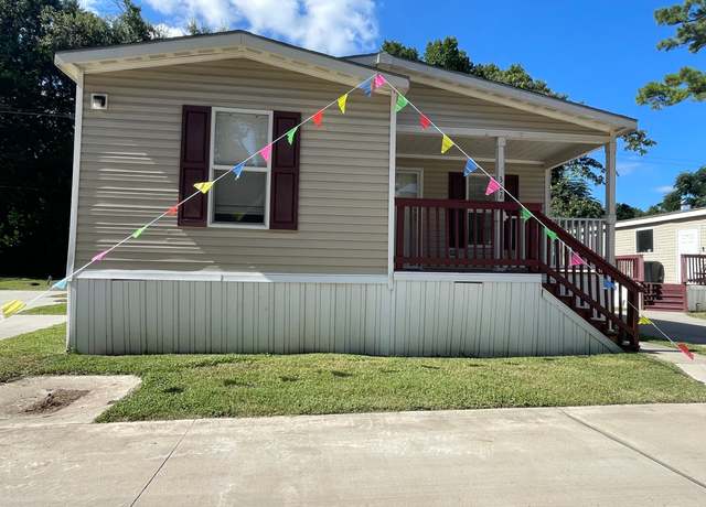 Property at 322 Sara Ln, Huntsville, TX 77340, 3 beds, 2 baths