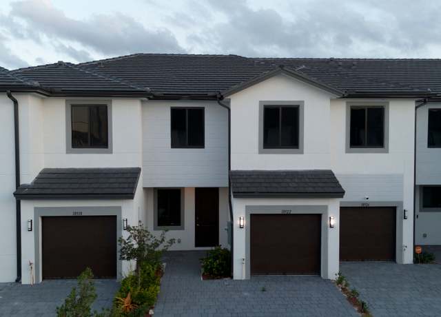 Property at 19115 SW 344th Ter, Homestead, FL 33034, 3 beds, 2.5 baths