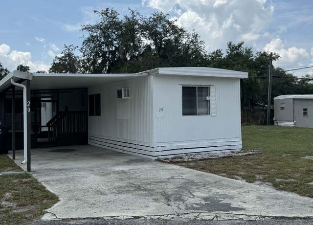 Property at 20 Lake Charlotte Dr E, Winter Haven, FL 33880, 2 beds, 2 baths