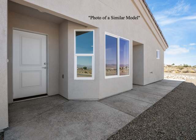 Property at 4670 W Chino Dr, Kingman, AZ 86401, 2 beds, 2 baths