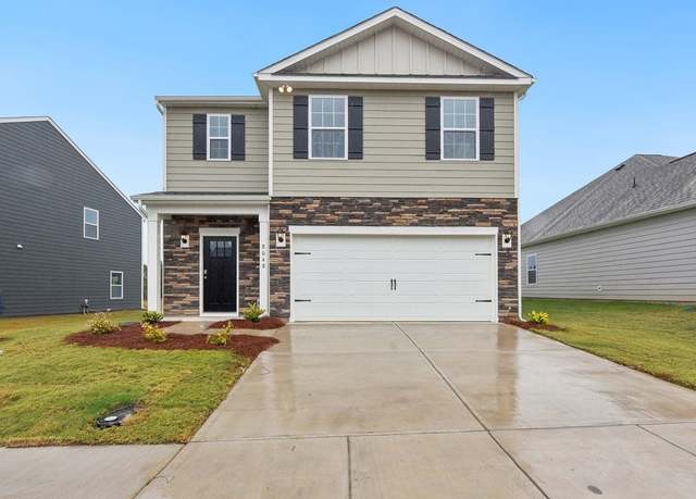 Property at 3567 Cramer Creek Dr, Gastonia, NC 28056, 5 beds, 3 baths