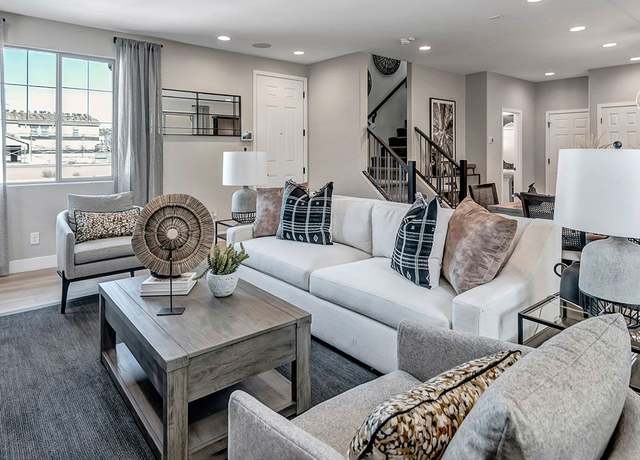 Property at Townlet (Loop) Plan, San Tan Valley, AZ 85140, 3 beds, 2.5 baths
