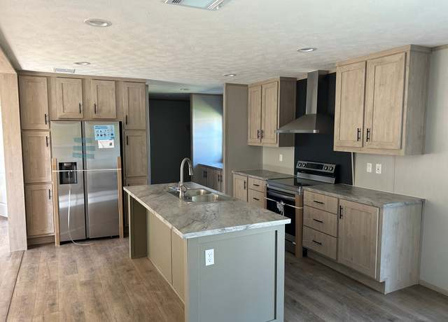 Property at 1102 Alicia Ann Dr #63, Wylie, TX 75098, 4 beds, 2 baths